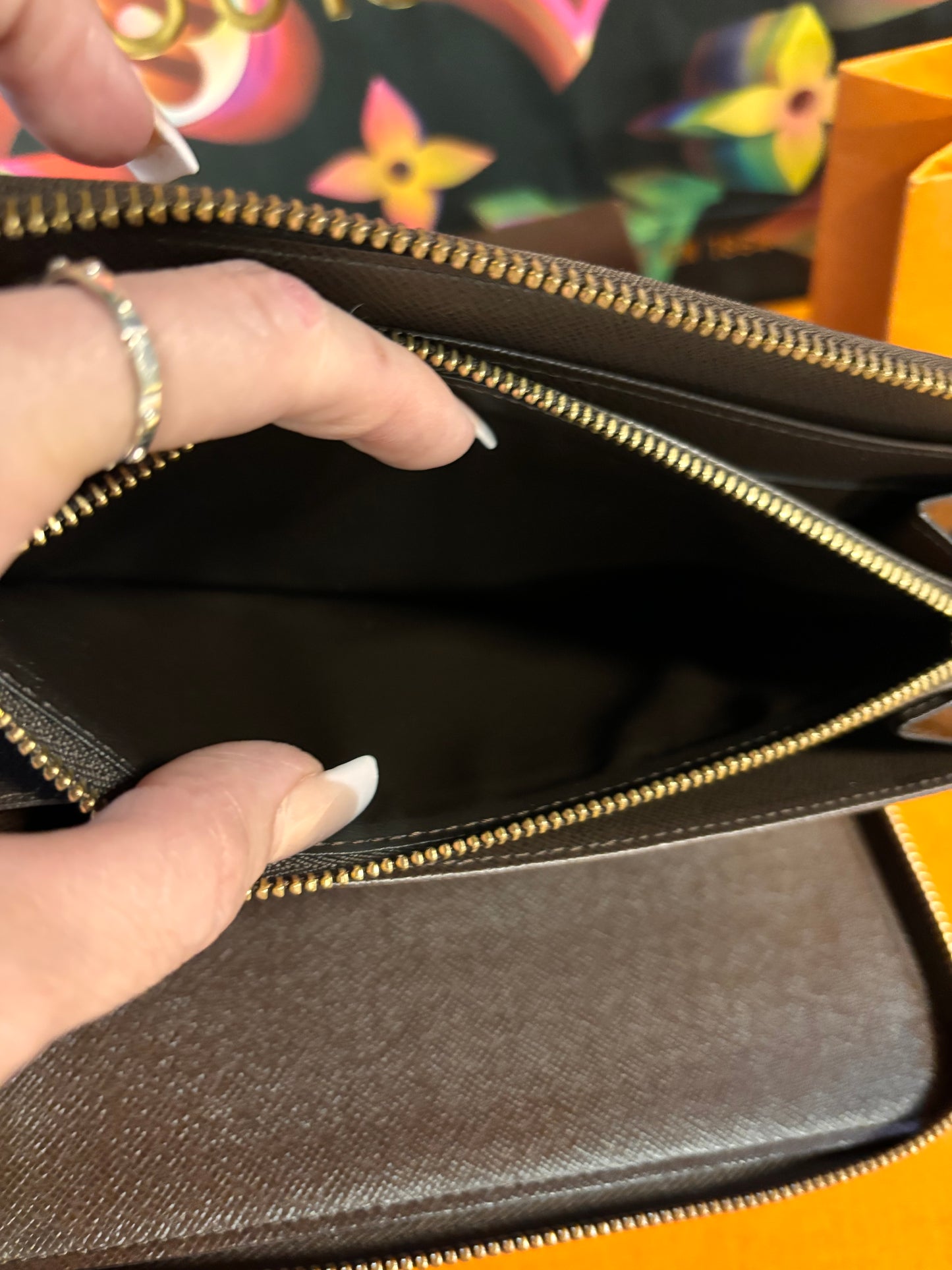 LV ZIPPY ORGANIZER