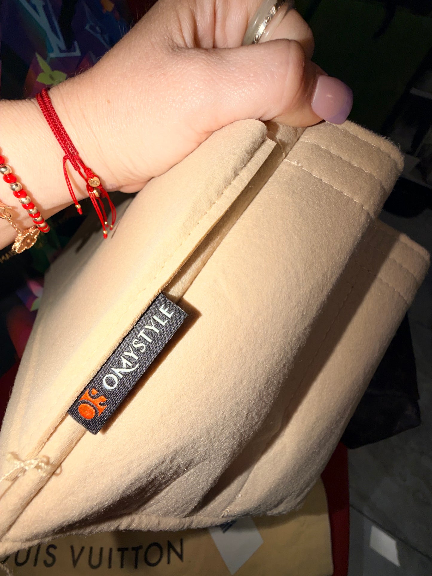 ARTSY MONOGRAM MM