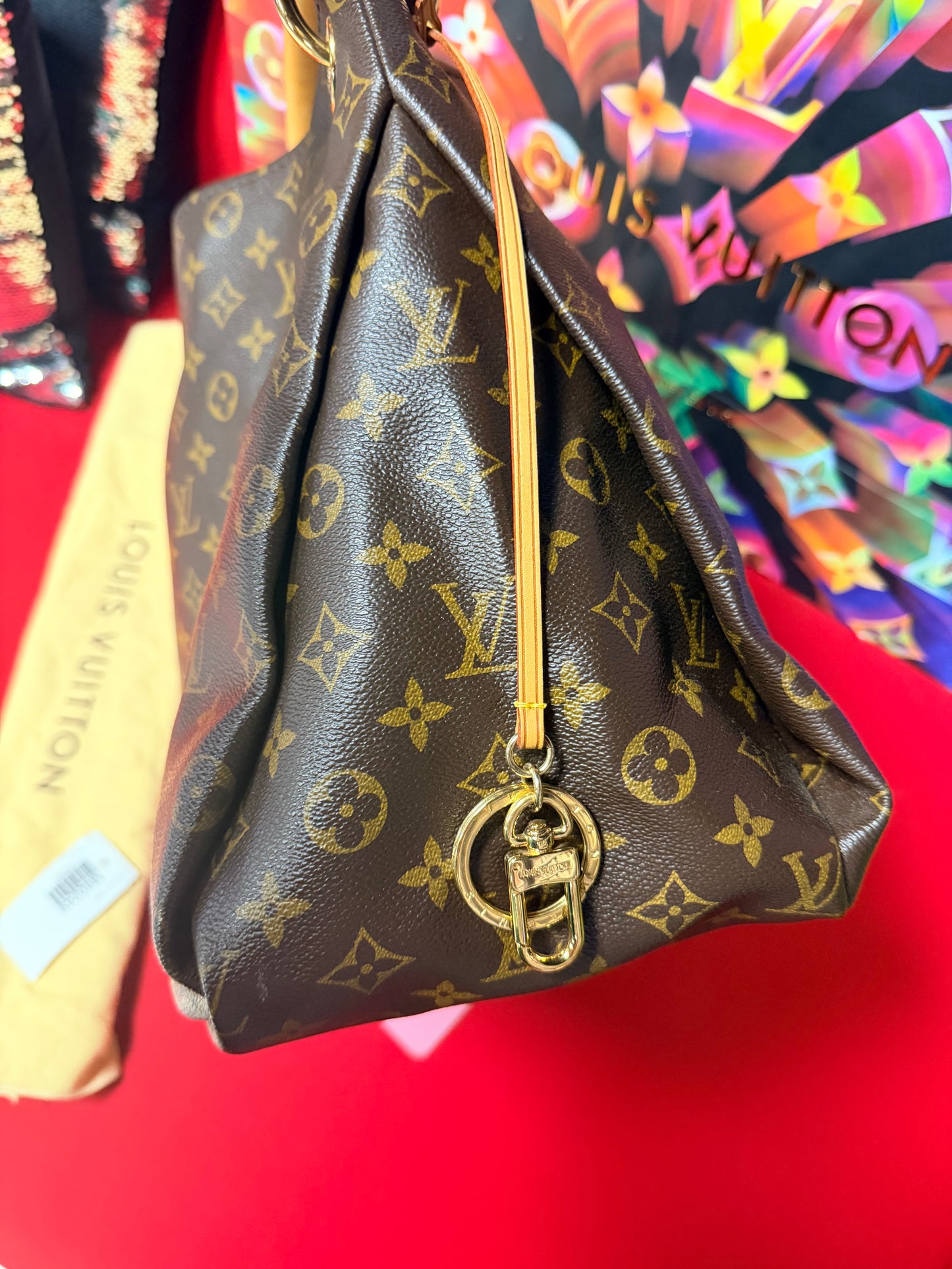 ARTSY MONOGRAM MM