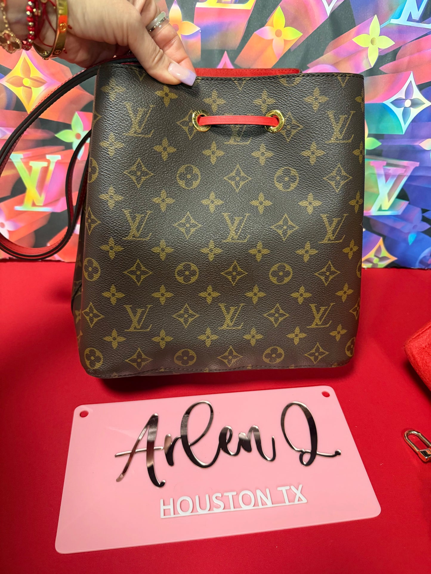 NEO NOE MONOGRAM