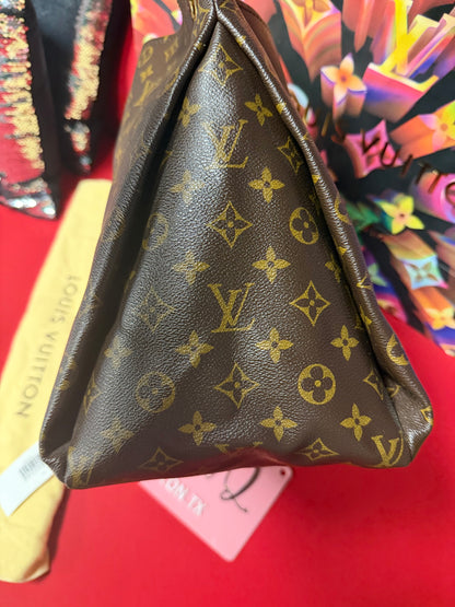ARTSY MONOGRAM MM