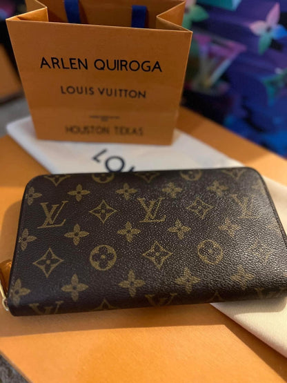 Louis Vuitton Organizer Wallet