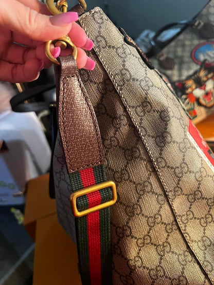 Gucci Courrier Soft - GG Supreme Tote